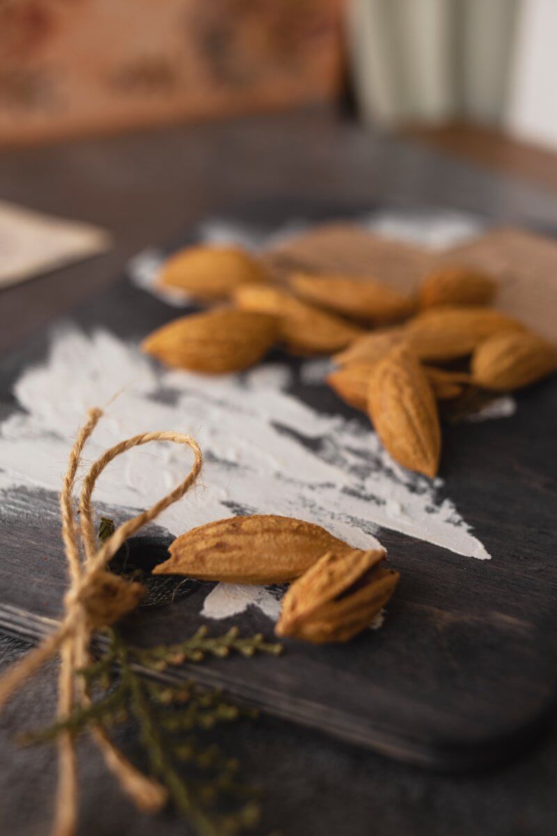 Almond flour as a substitute for semolina flour.