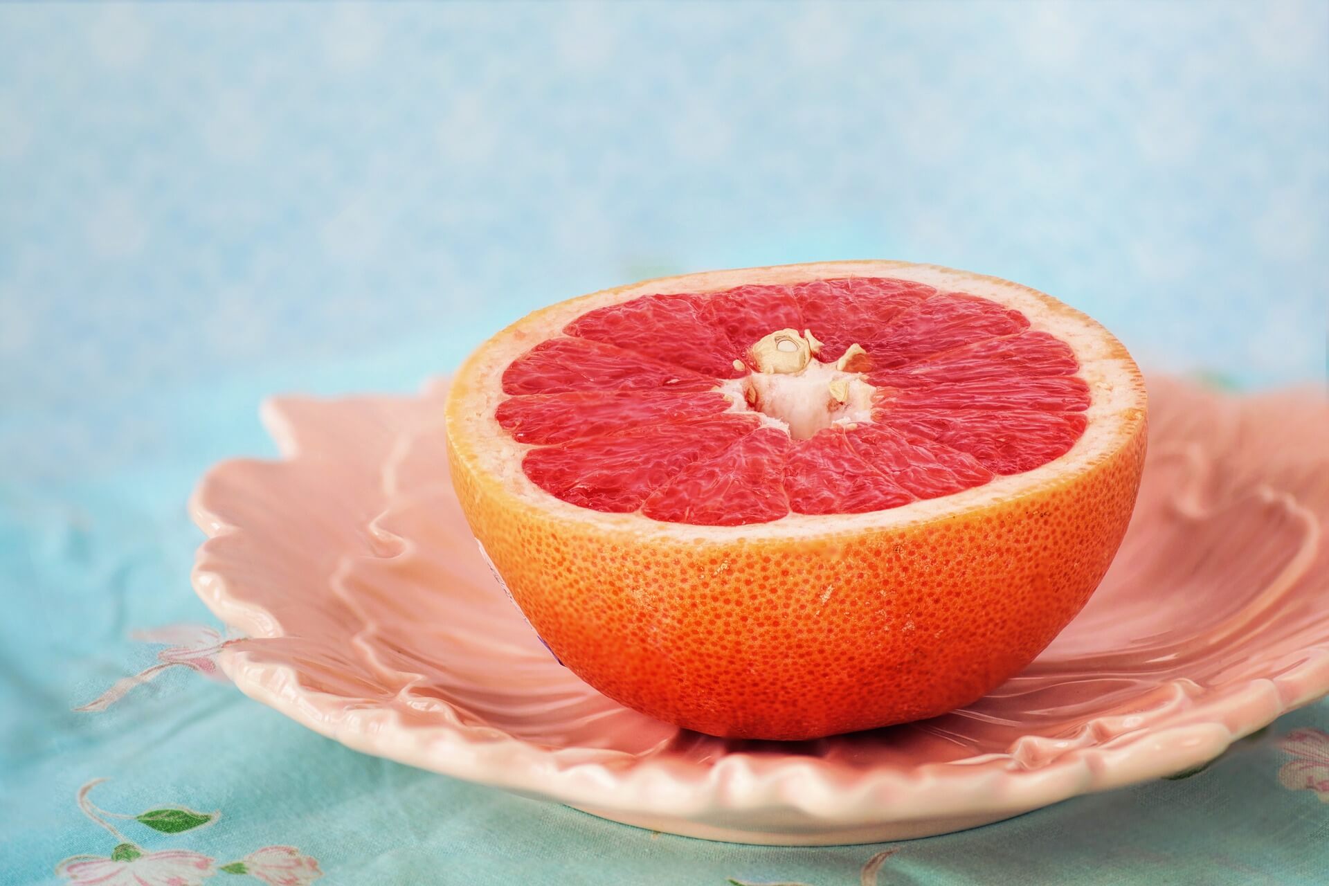 Grapefruit on dish