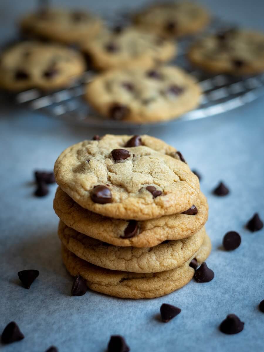 Cookies as a substitute for graham crackers.