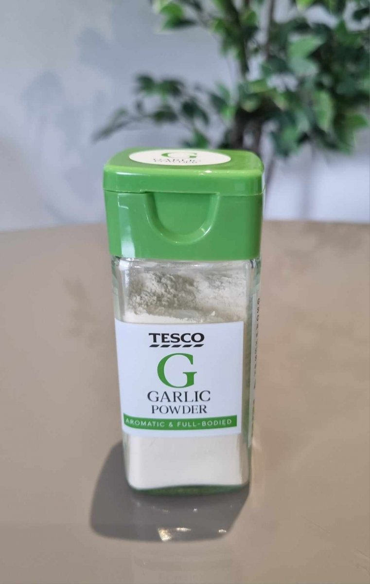Garlic Powder as a substitute for garlic paste.