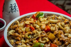 Chicken and cashew nuts