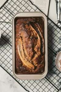 Baked banana bread